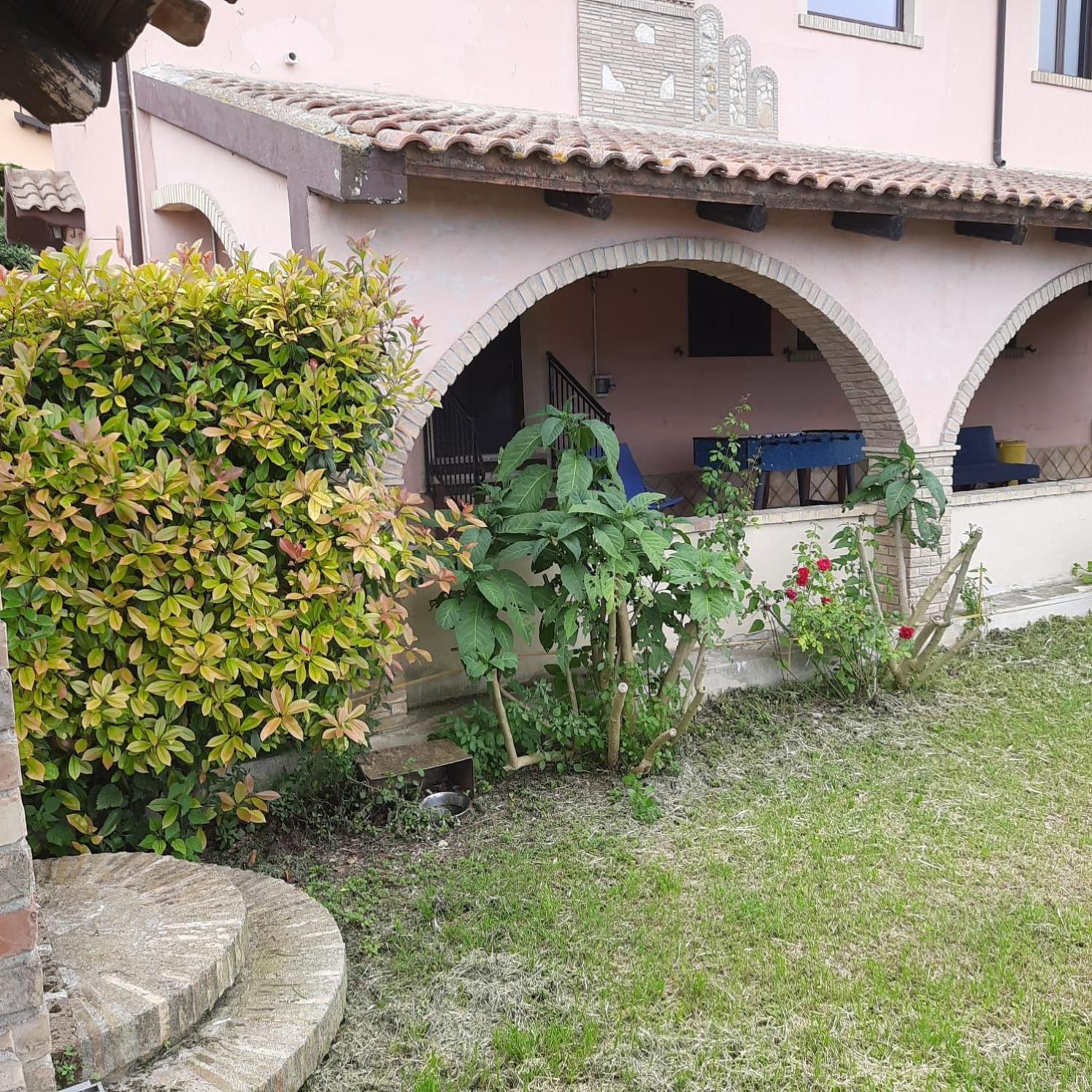 Casalustro Villa Citta Sant'Angelo Eksteriør bilde