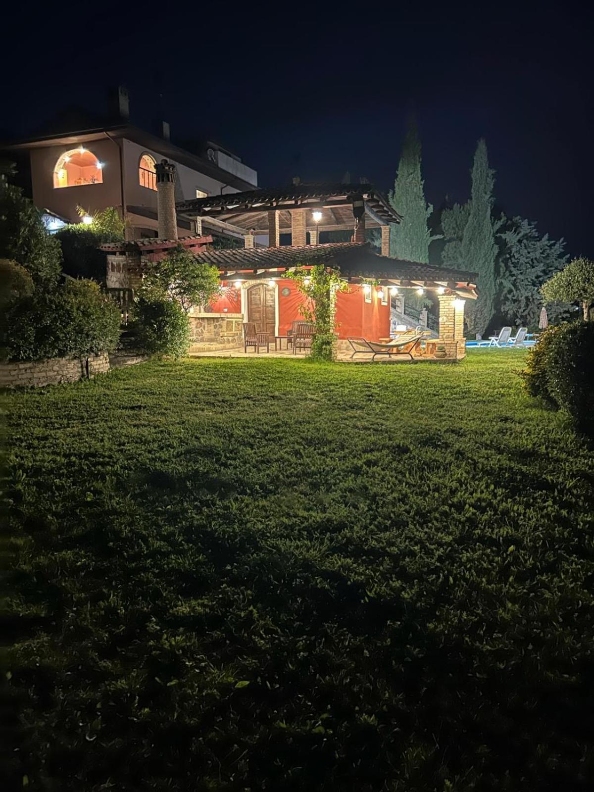 Casalustro Villa Citta Sant'Angelo Eksteriør bilde